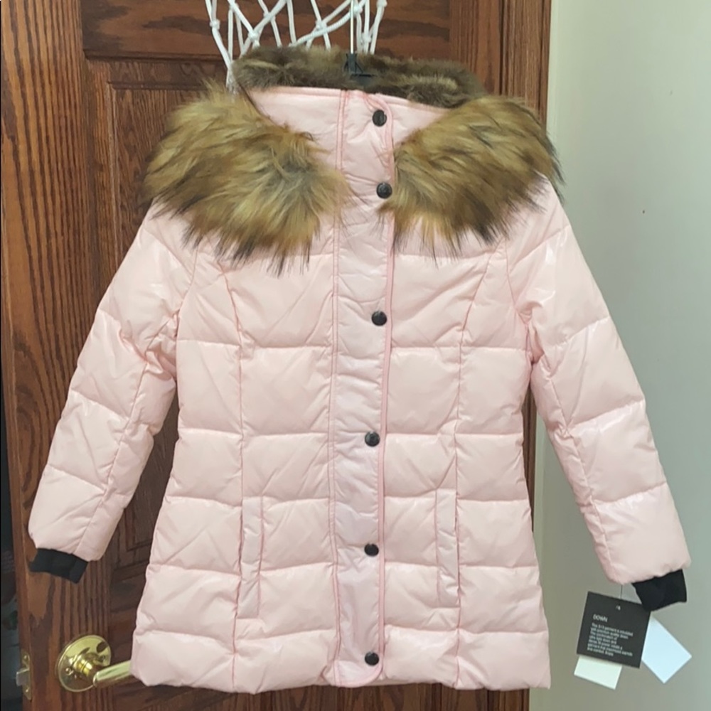 Brand new S13 girls pink coat with fur size 4